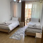 Comfort Center Apartamento Tirana